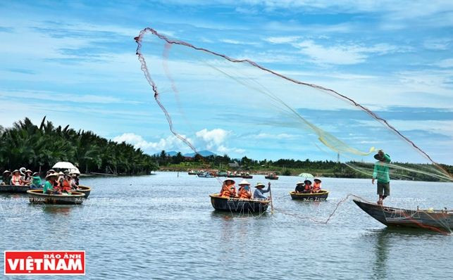 Trải nghiệm những cảm giác vô cùng thú vị tại xứ dừa Cẩm Thanh ảnh 8