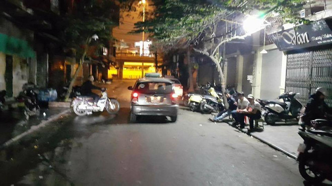 Hà Nội: Nữ hành khách Hàn Quốc tố bị lái taxi lấy mất điện thoại ảnh 1