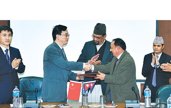 Trung Quốc tăng viện trợ cho Nepal gấp năm lần các năm trước ảnh 1