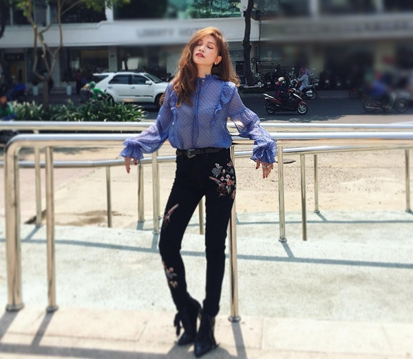 Hà Hồ đọ sắc Hoàng Thùy Linh, Minh Triệu với phong cách thể thao ảnh 15