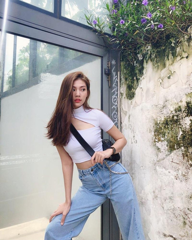 Crop top, quần ống lửng thống trị street style của dàn sao Việt ảnh 2