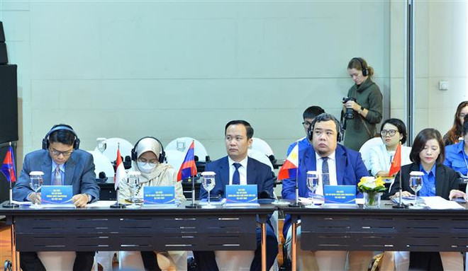 Chia sẻ kinh nghiệm quốc tế xây dựng, thực thi chính sách thanh niên ảnh 2