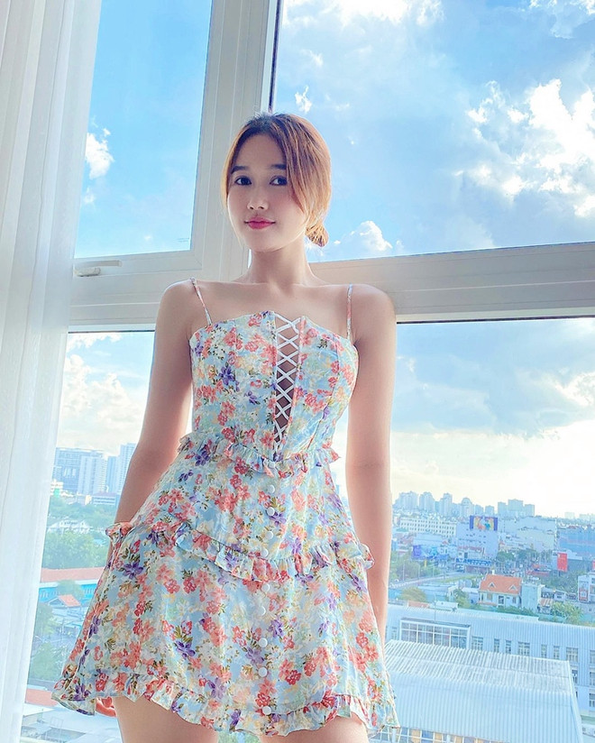 Khánh Linh, Chi Pu và dàn sao Việt lên đồ sành điệu tại gia ảnh 11