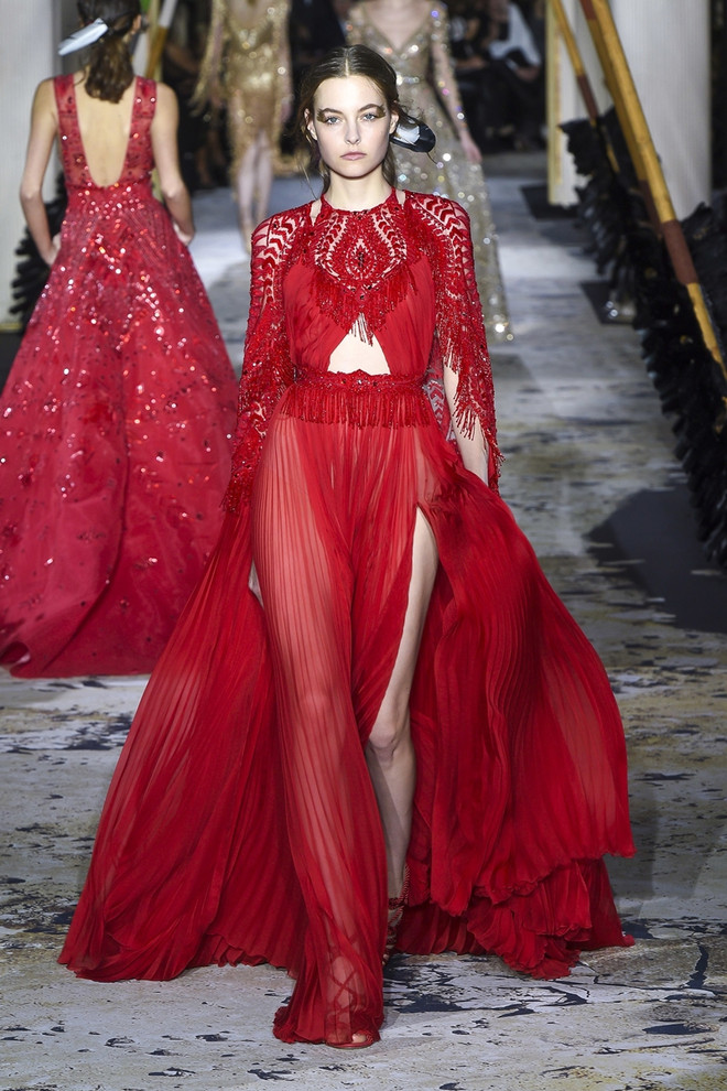 ''Cuộc chiến thời trang'' của Lý Nhã Kỳ và dàn sao châu Á tại Cannes ảnh 15