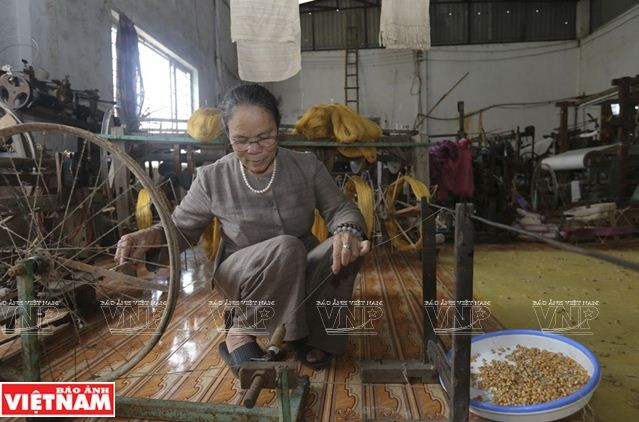 Những tấm lụa làm từ tơ sen độc đáo của nghệ nhân Phan Thị Thuận ảnh 8