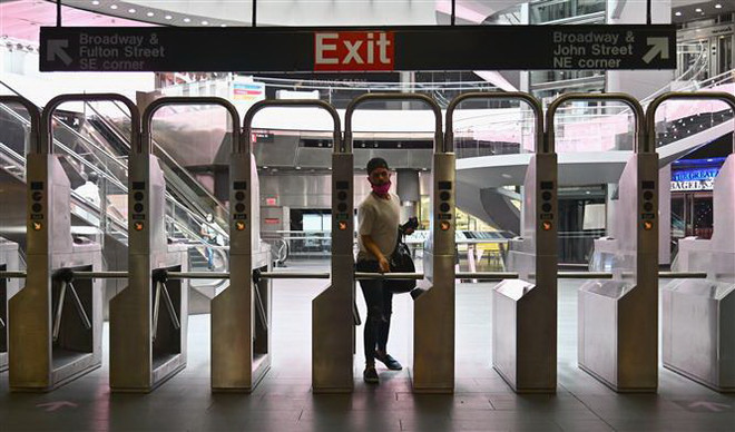 Mỹ: Đảng Dân chủ, Cộng hòa đạt thỏa thuận về gói hỗ trợ kinh tế ảnh 1