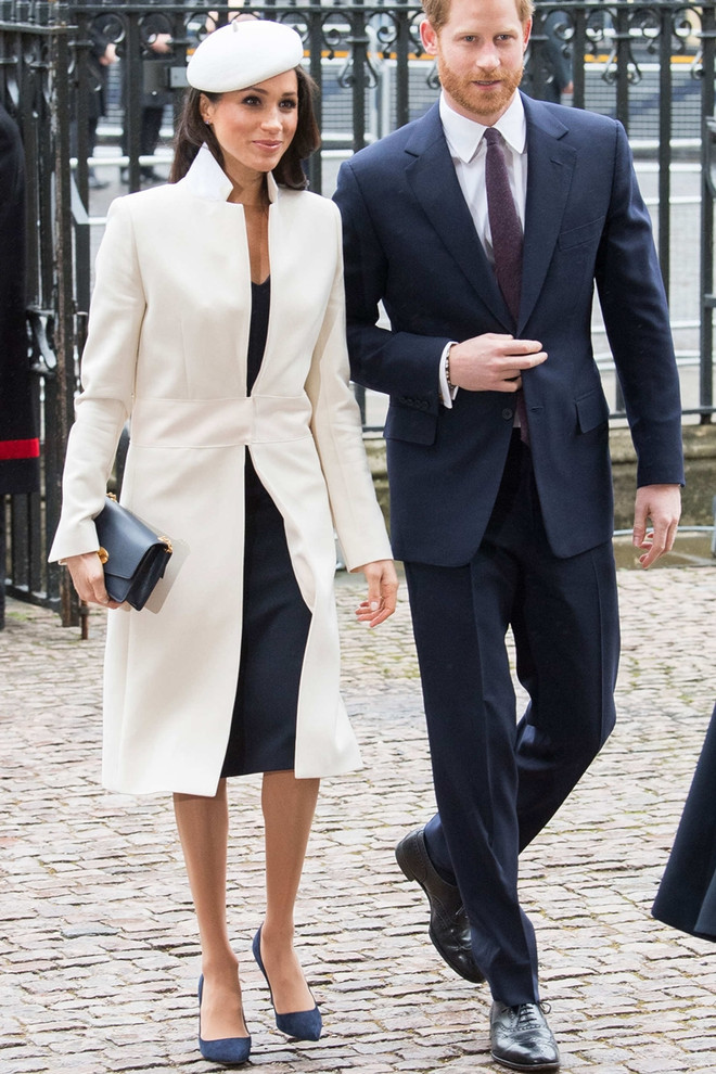Đẳng cấp thời trang của công nương Markle: Tối giản nhưng sang chảnh ảnh 11