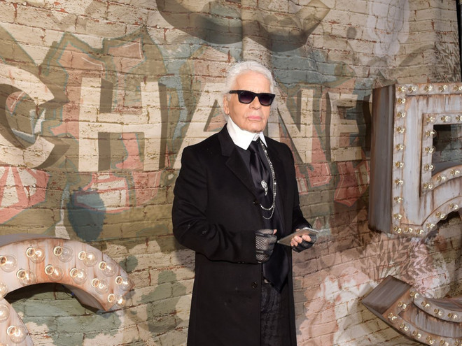 Hành trình đưa Chanel thành đế chế lừng lẫy Pháp của Karl Lagerfeld ảnh 1