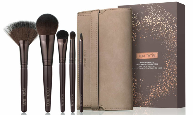 Săn lùng ngay các món mỹ phẩm lung linh nhân dịp Giáng sinh ảnh 5