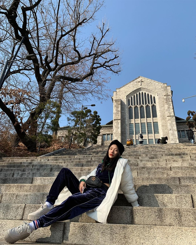 Ngày đông không lạnh với street style vừa ấm vừa chất của sao Việt ảnh 6