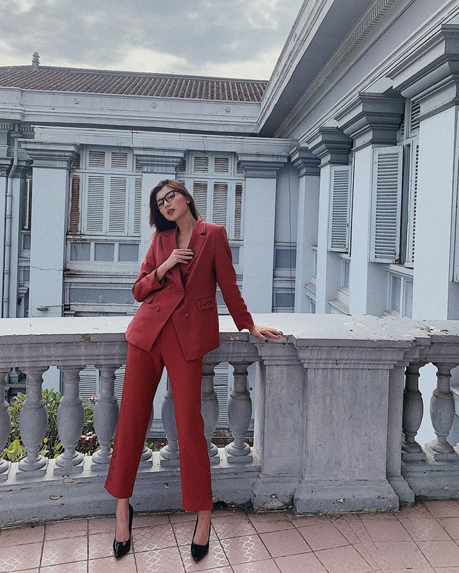 Ngày đông không lạnh với street style vừa ấm vừa chất của sao Việt ảnh 10