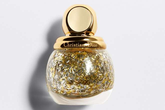 Săn lùng ngay các món mỹ phẩm lung linh nhân dịp Giáng sinh ảnh 1