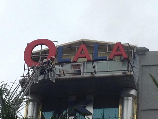 Hà Nội: Xảy ra cháy lớn tại quán karaoke trên đường Lê Đức Thọ ảnh 3