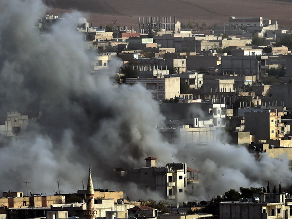 Syria: Các cuộc không kích do Mỹ cầm đầu không làm suy yếu IS ảnh 1