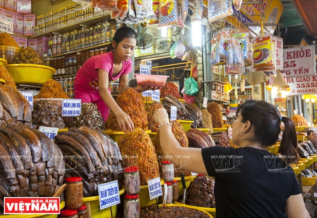Chợ mắm, cá khô Châu Đốc lớn nhất miền Tây Nam Bộ ảnh 4