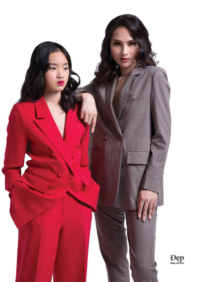 Phối đồ đồng điệu cho mẹ và con gái luôn rạng rỡ, nổi bật ảnh 2