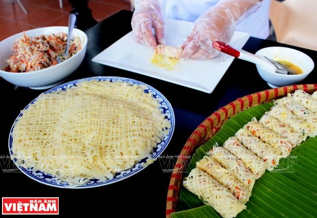 Chả giò Seahorse - phong vị đặc trưng của vùng biển Mũi Né ảnh 3