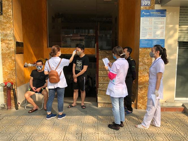 Phú Thọ và Sơn La cách ly, giám sát người tiếp xúc với ca bệnh thứ 17 ảnh 1