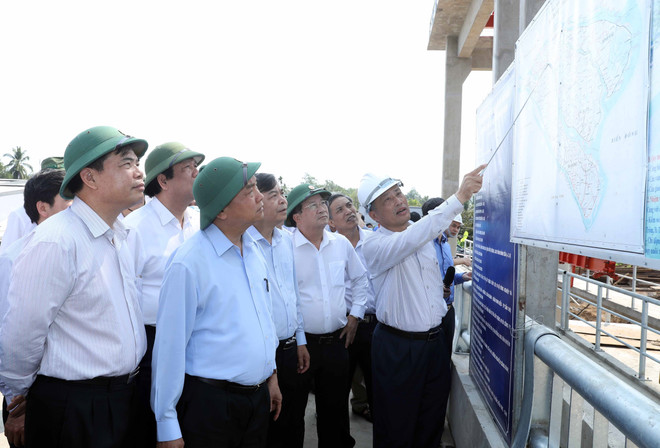 Thủ tướng: Xử lý hạn mặn, đảm bảo nguồn nước sinh hoạt cho nhân dân ảnh 1