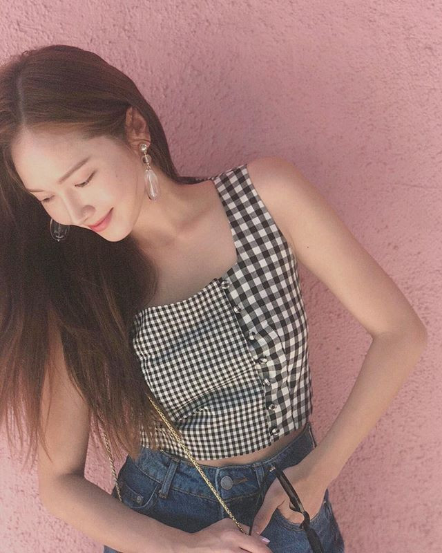 Ngắm qua 5 phong cách khiến sao nữ Hàn Quốc mê mẩn nhất mùa này ảnh 4