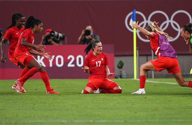 Đổi giờ trận chung kết bóng đá nữ Olympic Tokyo do thời tiết quá nóng ảnh 1