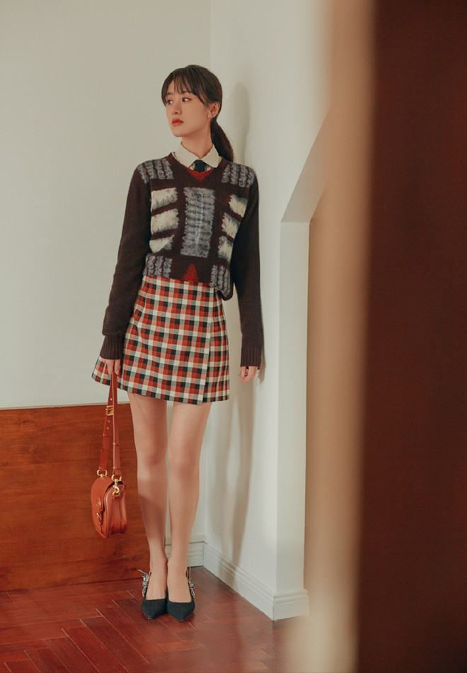 Châu Bùi đụng hàng nguyên set Dior với loạt mỹ nhân đình đám ảnh 12