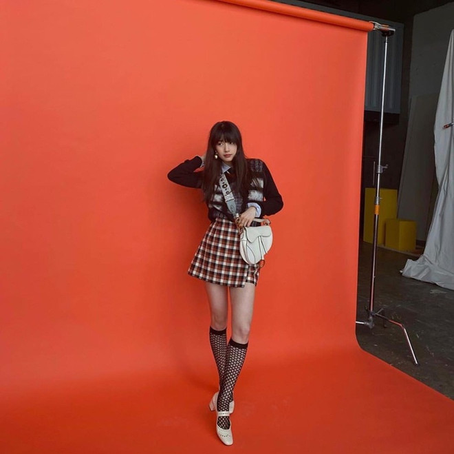 Châu Bùi đụng hàng nguyên set Dior với loạt mỹ nhân đình đám ảnh 6