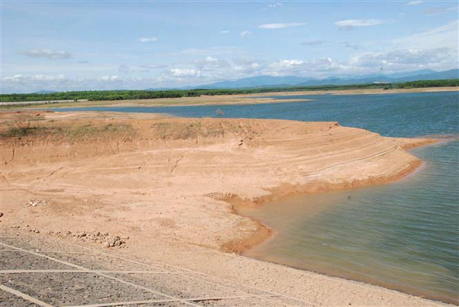 Bắc Bộ có mưa dông, Trung Bộ nắng nóng dịu dần và sẽ kết thúc vào 30/7 ảnh 1