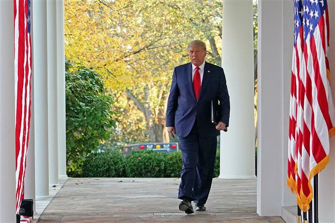 Tổng thống Mỹ Donald Trump gửi thông điệp cho người sắp kế nhiệm ảnh 1