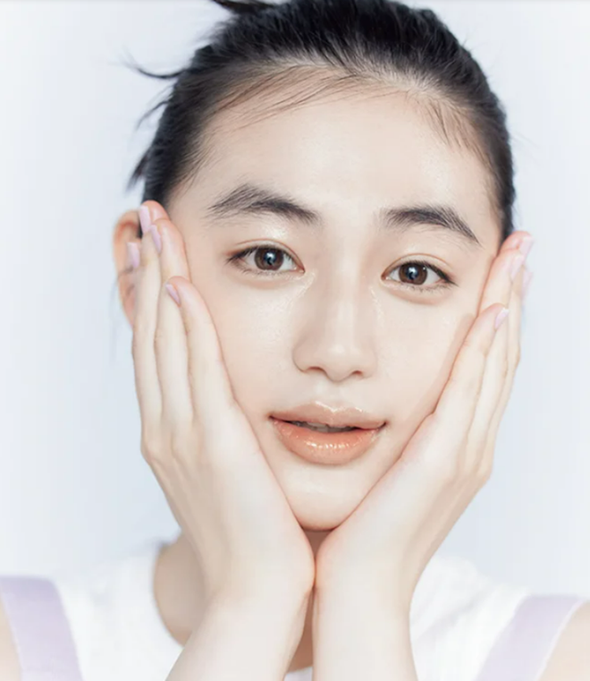 Nguyên nhân và cách xử lý tình trạng kem chống nắng vón cục ảnh 2