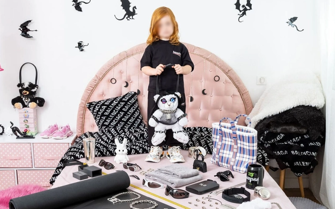 Balenciaga thời Demna: Cách mạng tiêu chuẩn hay tùy hứng nghệ thuật? ảnh 2