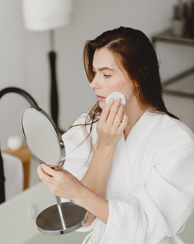 Nguyên nhân và cách xử lý tình trạng kem chống nắng vón cục ảnh 1