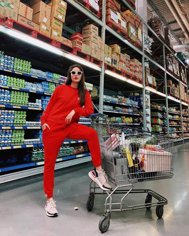 Street style vừa ngắm đã mê của Hồ Ngọc Hà, Chi Pu và dàn mỹ nhân Việt ảnh 3