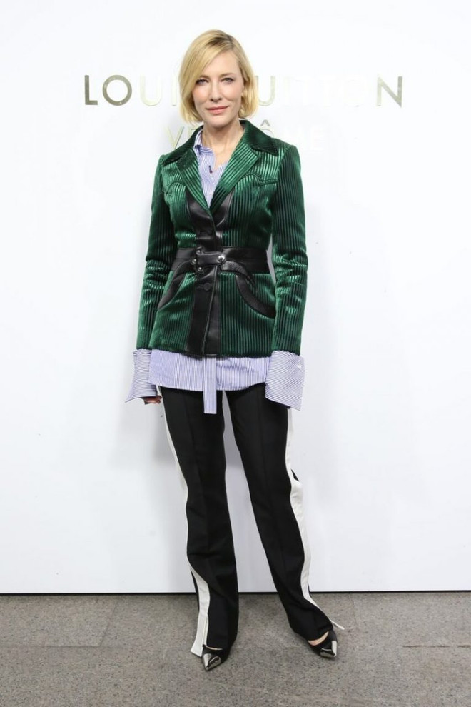 Diễn viên Cate Blanchett - “Bà hoàng” của những bộ suit thời thượng ảnh 8