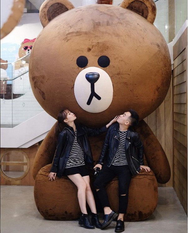 Mặc đồ đôi chất như các cặp đôi nổi tiếng của showbiz Việt ảnh 14