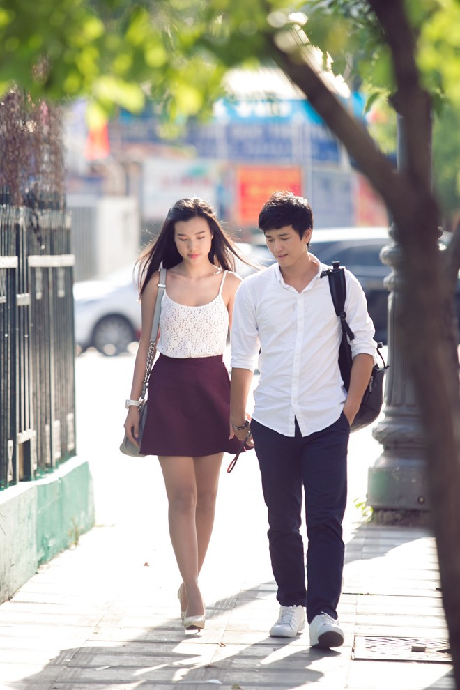 Mặc đồ đôi chất như các cặp đôi nổi tiếng của showbiz Việt ảnh 18