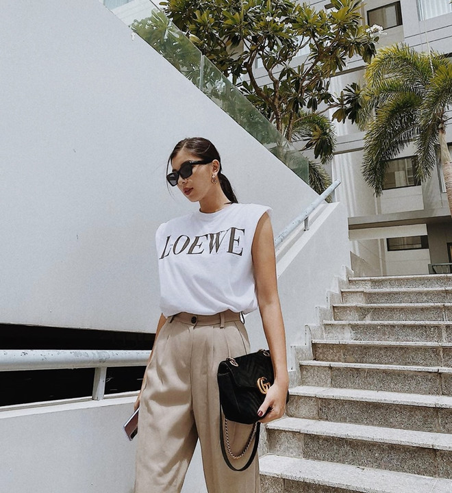 Dàn sao Việt "dát" hàng hiệu mới toanh trong loạt street style ảnh 12