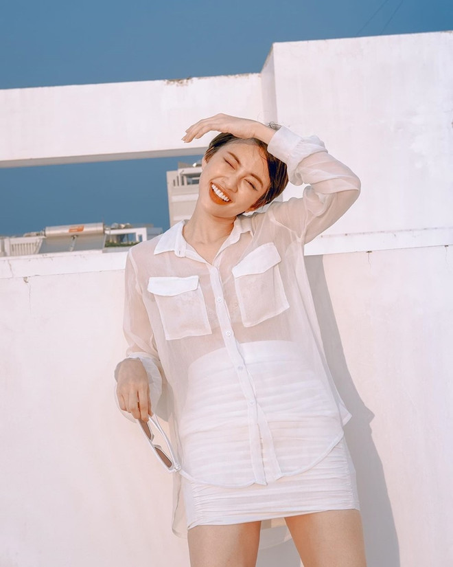 Dàn sao Việt "dát" hàng hiệu mới toanh trong loạt street style ảnh 18