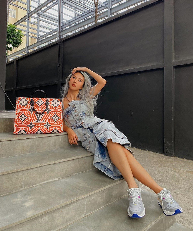 Dàn sao Việt "dát" hàng hiệu mới toanh trong loạt street style ảnh 3