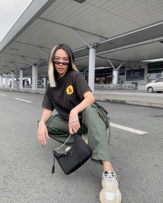 Dàn sao Việt "dát" hàng hiệu mới toanh trong loạt street style ảnh 16