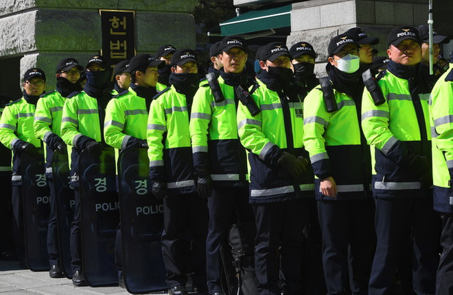 Hàn Quốc điều tra về đề xuất thiết quân luật thời bà Park Geun-hye ảnh 1