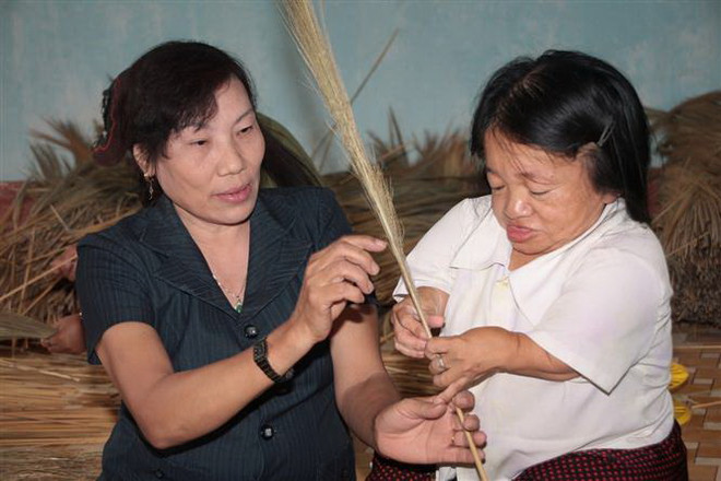 Dạy nghề cho trẻ khuyết tật tại tỉnh Kon Tum. (Ảnh: Trần Lê Lâm/TTXVN) Việt Nam chia sẻ kinh nghiệm thực hiện bảo trợ xã hội về nhà ở tại LHQ ảnh 1