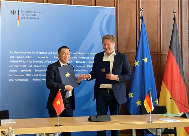 Việt Nam và Đức đẩy mạnh hợp tác trong lĩnh vực năng lượng ảnh 1