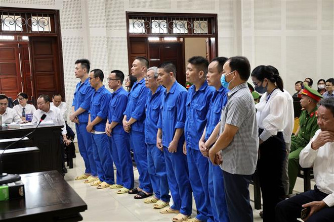 Trưởng bộ phận Thư ký tài chính Công ty AIC kêu oan tại tòa ảnh 2