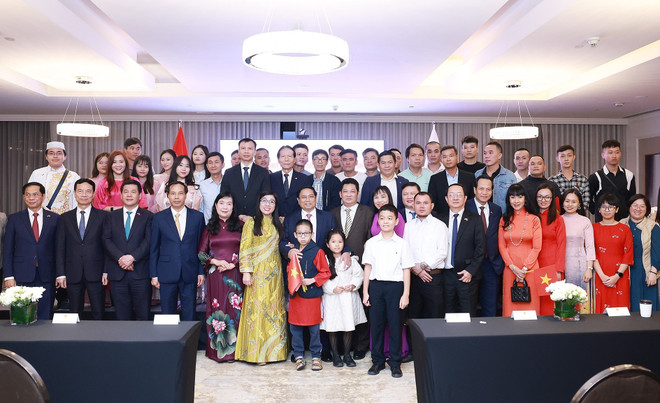 ttxvn_thu_tuong_gap_cong_dong_nguoi_viet_nam_tai__qatar (6).jpg