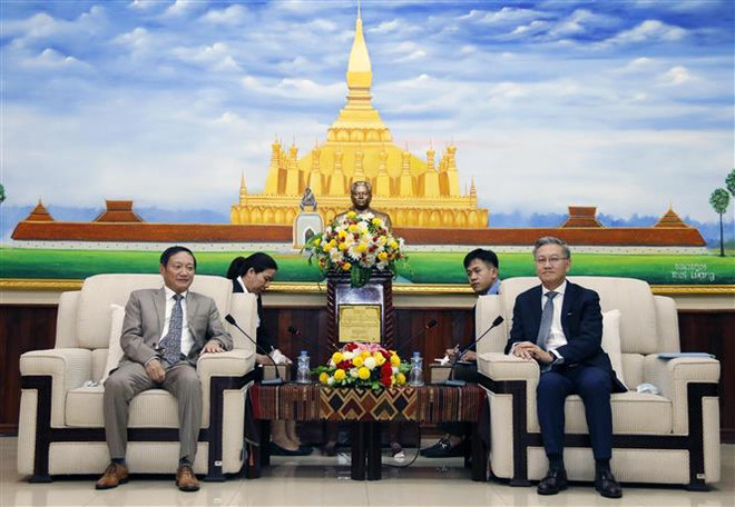 Việt Nam chúc mừng những thành tựu Lào đạt được trong 47 năm qua ảnh 1