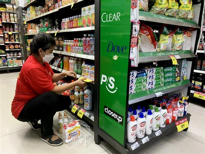 Thị trường bán lẻ Thành phố Hồ Chí Minh "giữ nhiệt" sức mua sau Tết ảnh 2