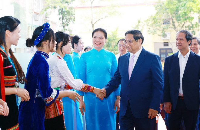 ttxvn-thu_tuong__tham_hoc_vien_phu_nu_viet_nam (3).jpg