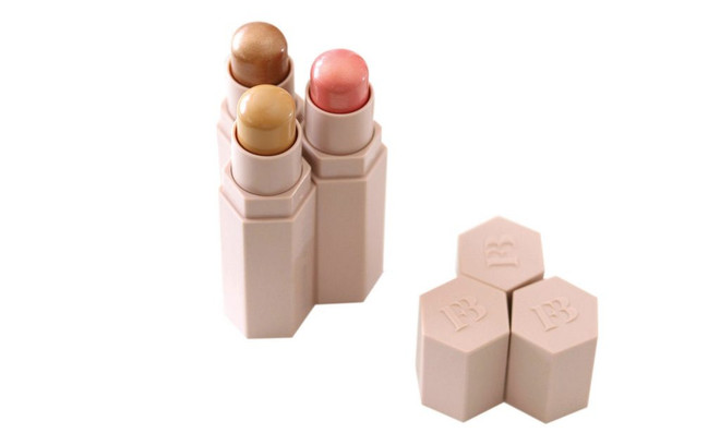 Rihanna hay là truyền thuyết bàn tay vàng của vua Midas ảnh 5