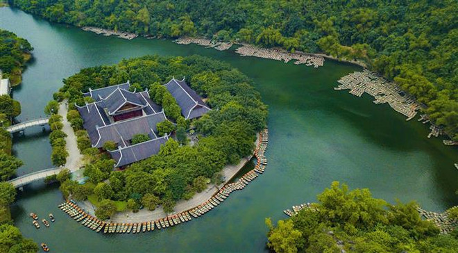 Quần thể di sản thế giới Tràng An-điểm du lịch nổi bật không những ở Việt Nam mà còn ở khu vực Đông Nam Á và thế giới. (Ảnh: TTXVN) Tổng cục Du lịch: Yếu tố an toàn luôn là mục tiêu hàng đầu ảnh 2